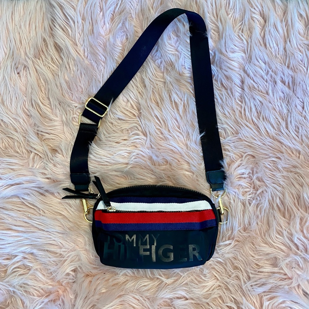 Tommy Hilfiger Crossbody Bag
